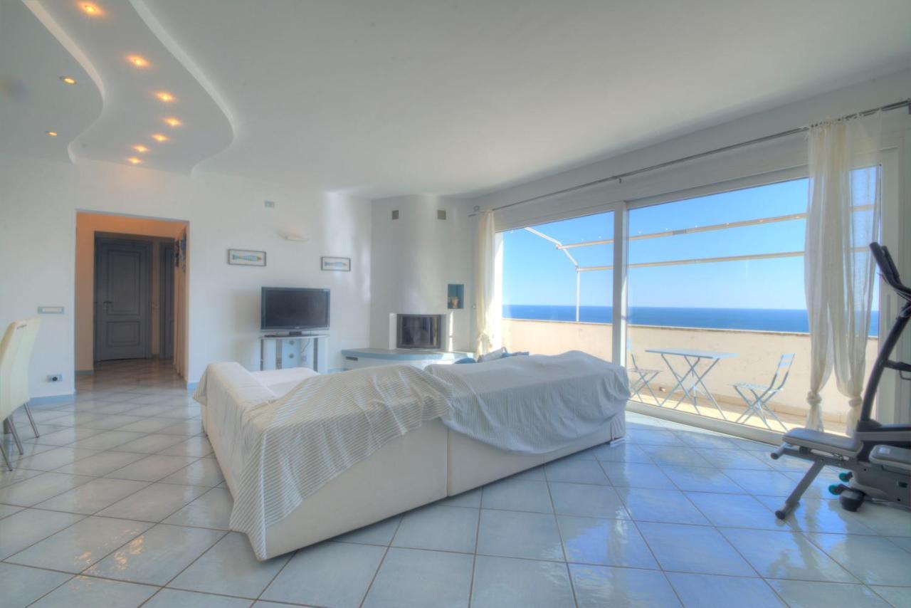 Villa Ischia Attico Sul Mare A Verezzi Борджо-Верецці Екстер'єр фото