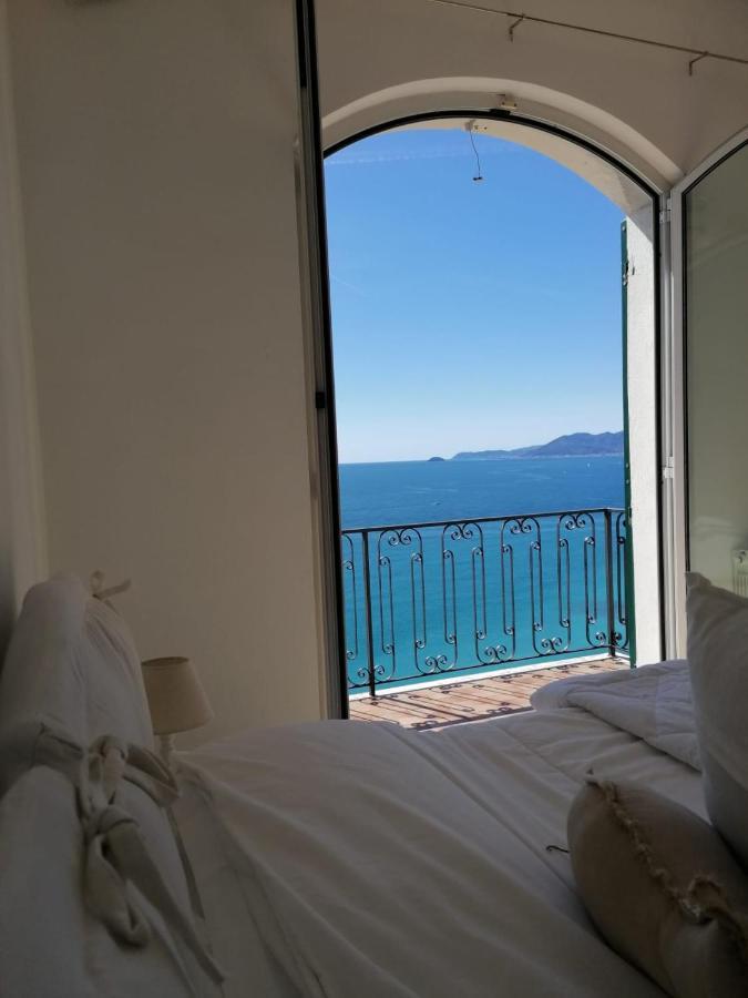 Villa Ischia Attico Sul Mare A Verezzi Борджо-Верецці Екстер'єр фото